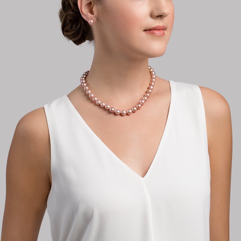 Pink Freshwater Pearl Necklace in AAA Quality 4