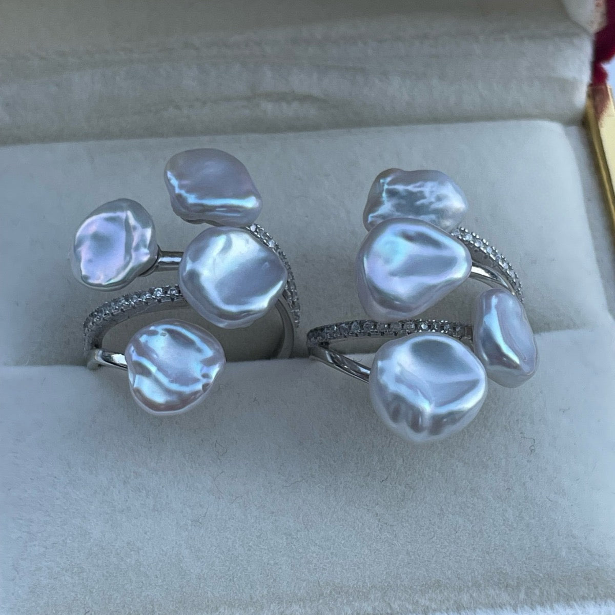 Floral Design Keshi Pearl Ring