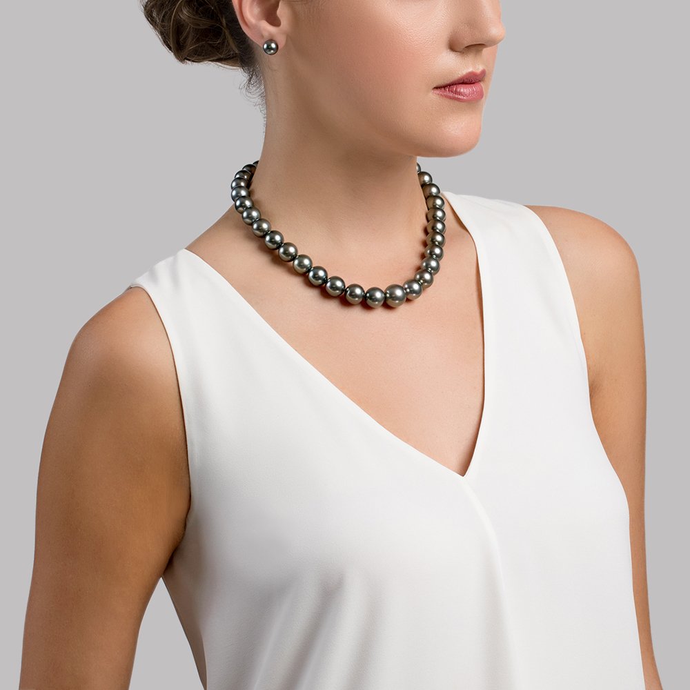 Tahitian Round Pearl Necklace in AAAA Quality 3