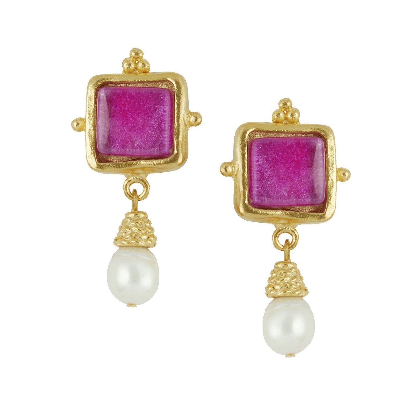 Pearl Drop Earrings in Elegant Style Design