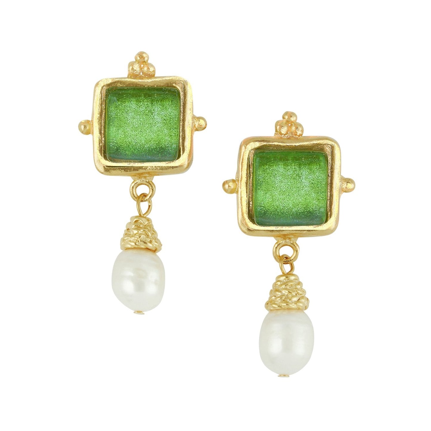 Pearl Drop Earrings in Elegant Style Design