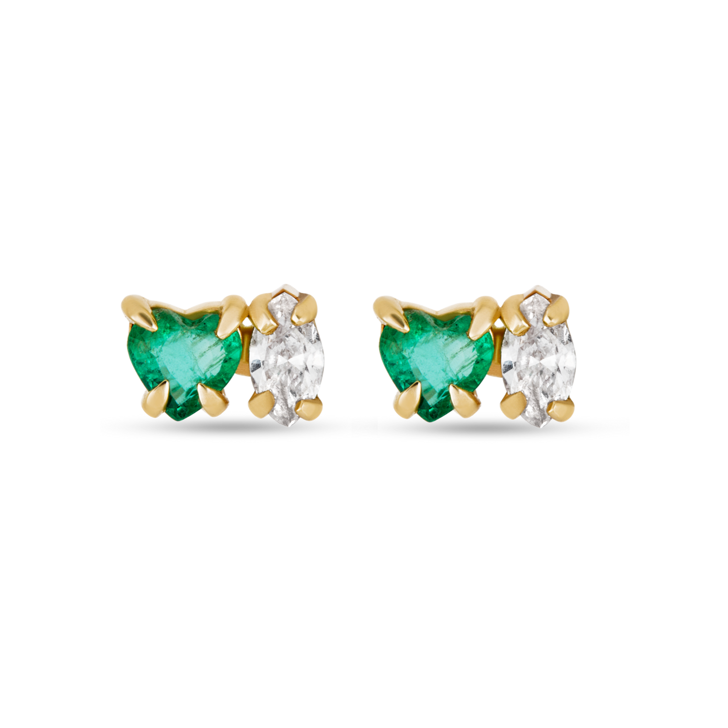 Emerald Stud Earrings in Luxurious Design