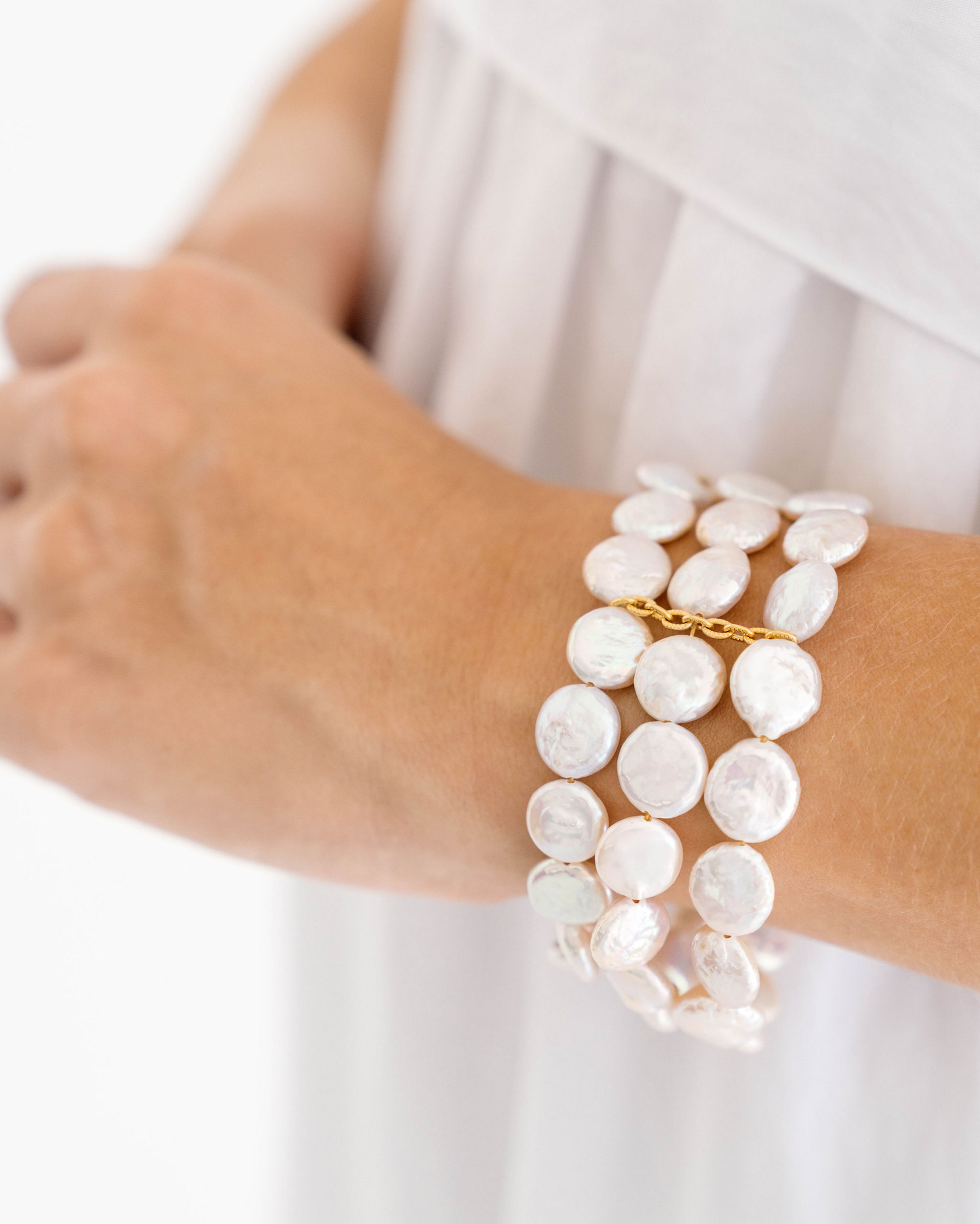 Coin Pearl Row Bracelet for Elegant Style