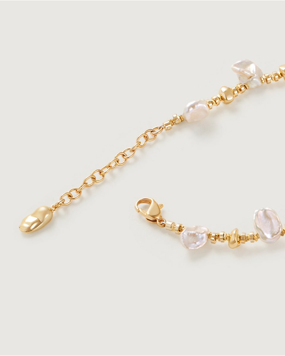 Lucky Pearl Bracelet for Stylish Women