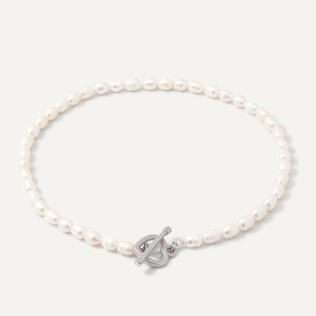 Heart Shaped Pearl Necklace for Elegant Style