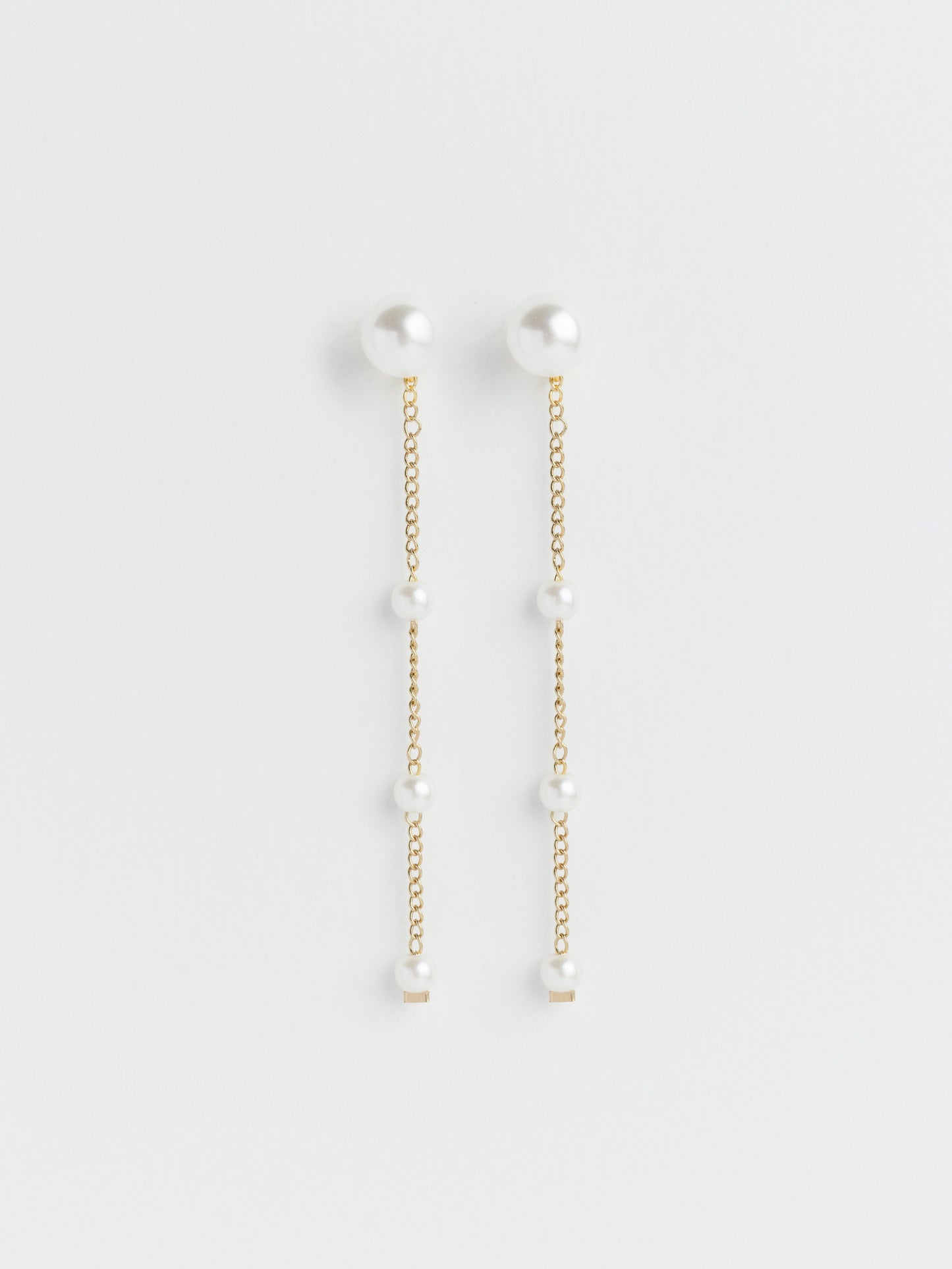 Elegant Pearl Drop Earrings in Silver