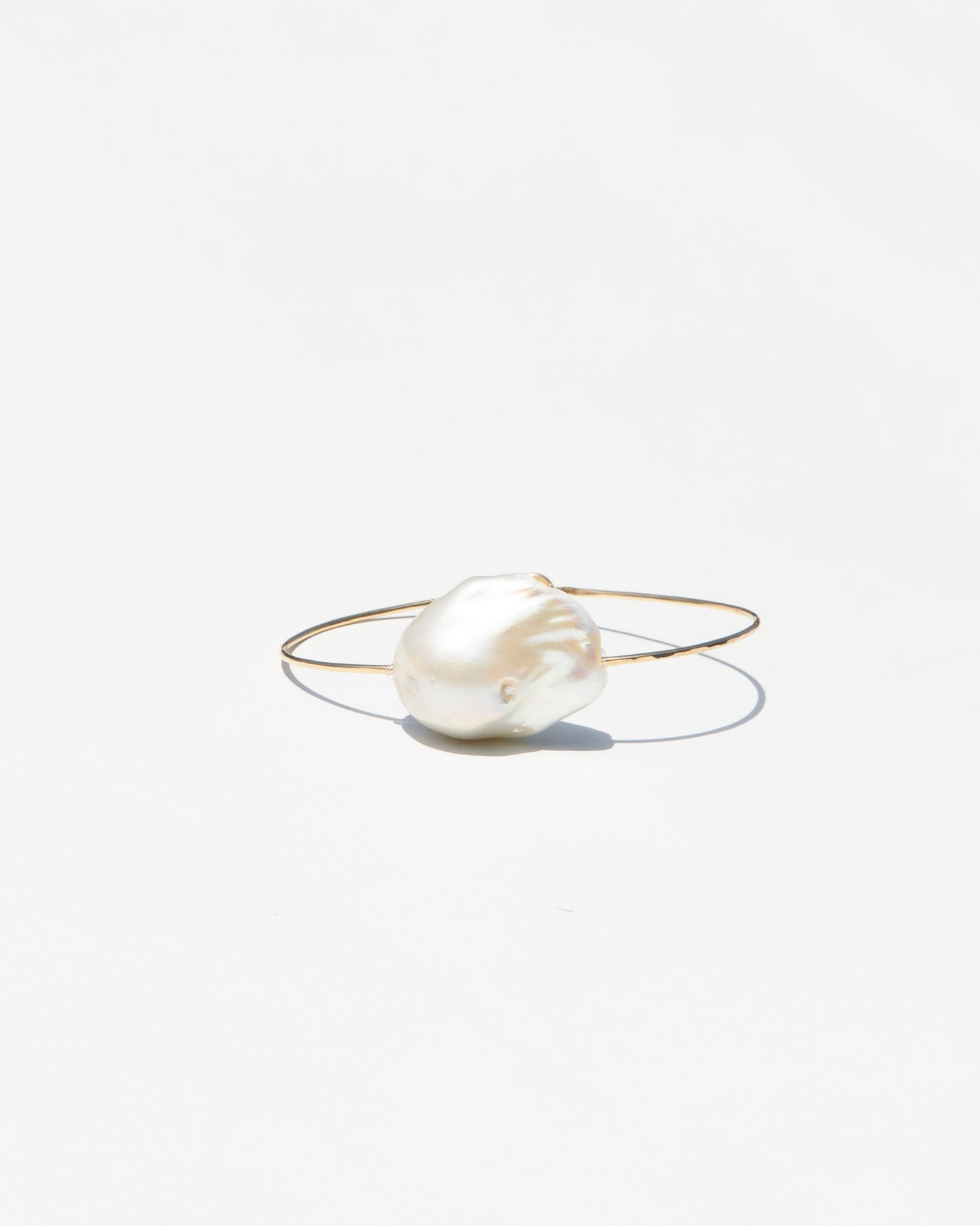 Baroque Pearl Cuff Bracelet for Elegant Style