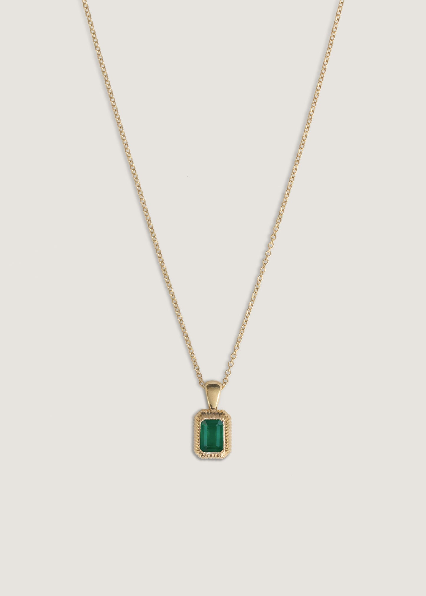 Emerald Cut Pendant in Emerald Design