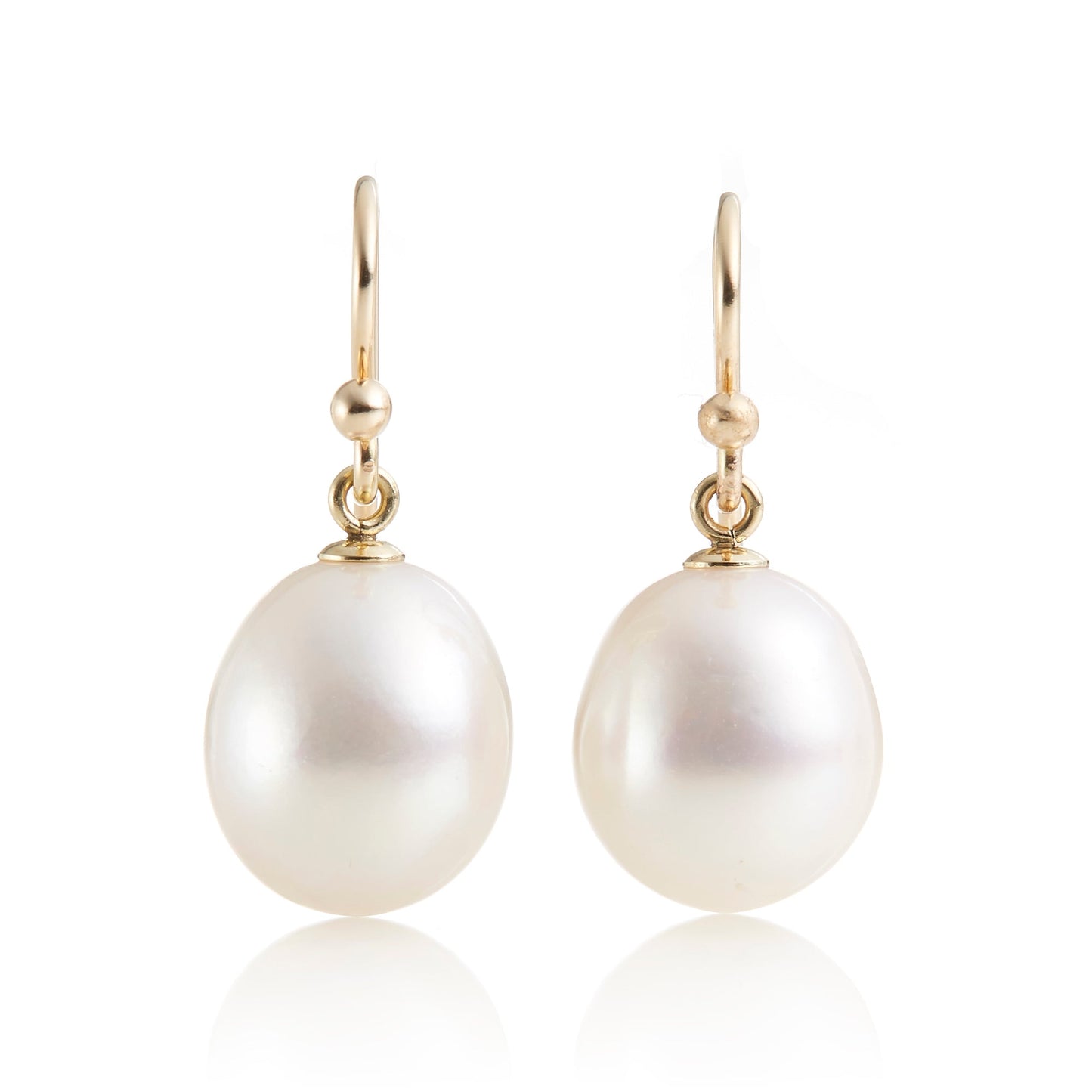 Elegant White Pearl Drop Earrings 3