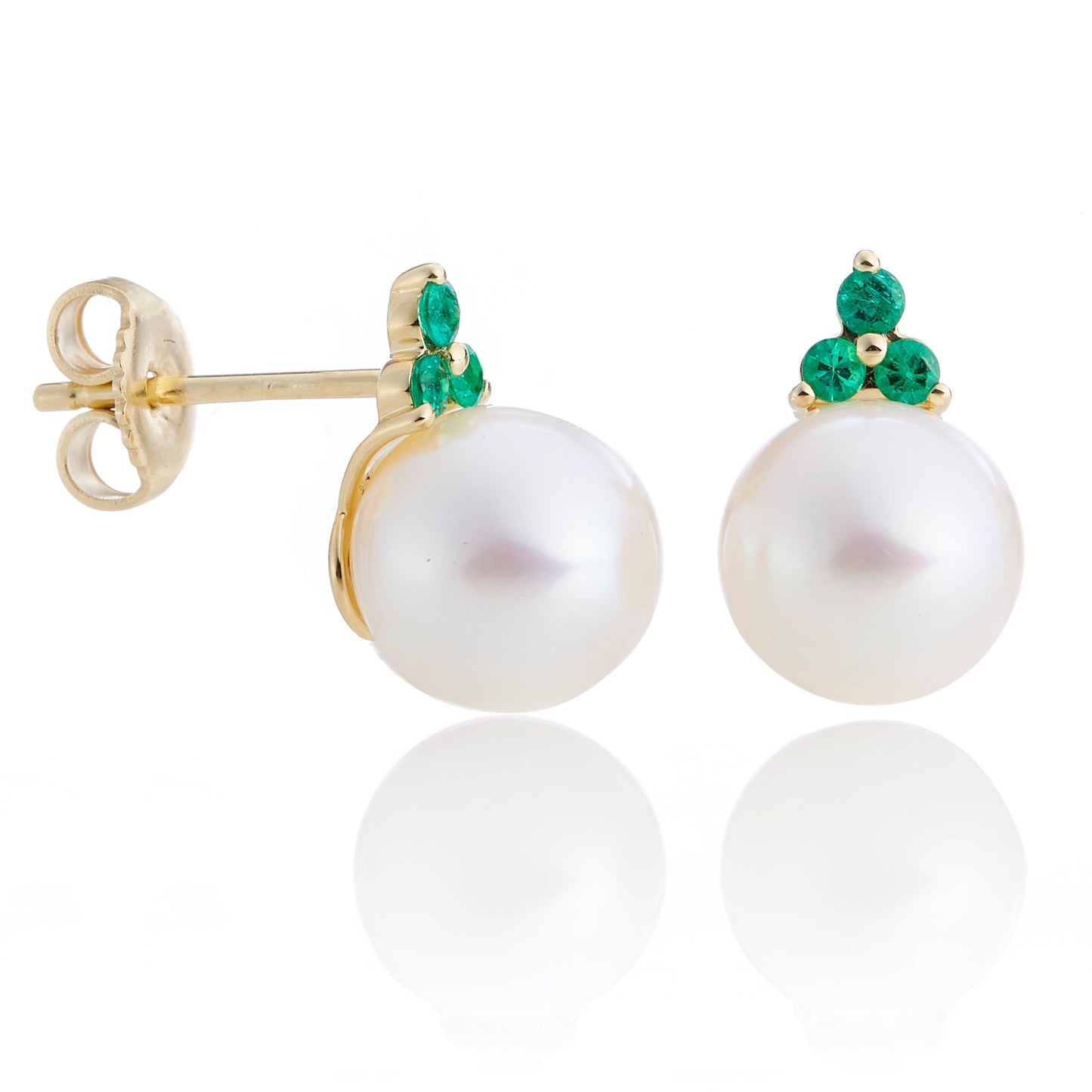 Pearl and Emerald Earrings in Elegant Design