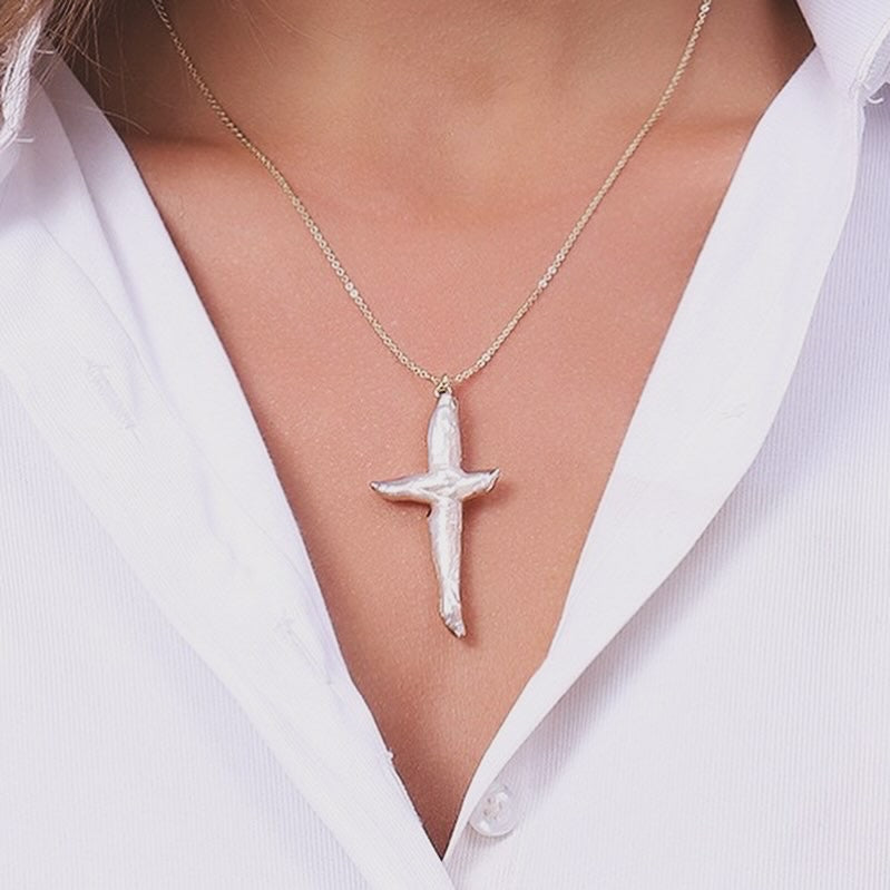 Large Pearl Pendant with Cross Design