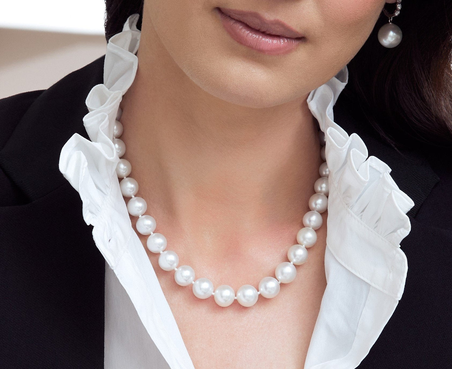 South Sea Pearl Necklace in AAA Quality 3