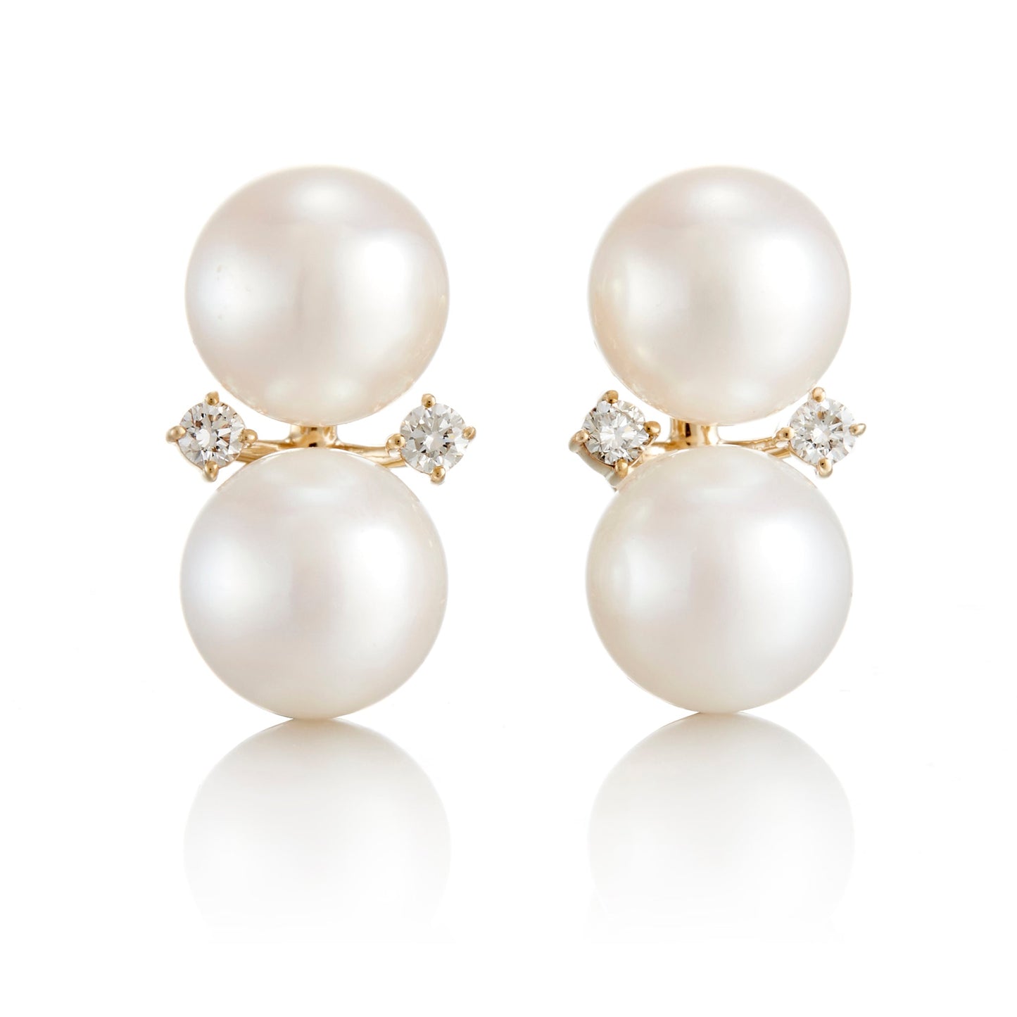 Pearl and Diamond Earrings Elegant Design