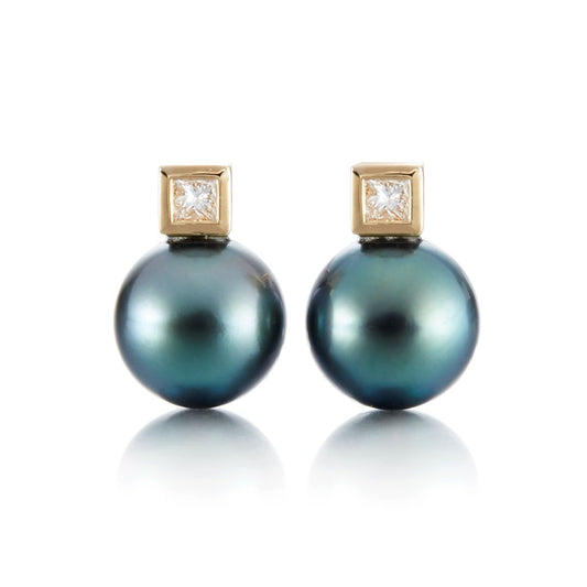 Tahitian Pearl and Diamond Earrings Design