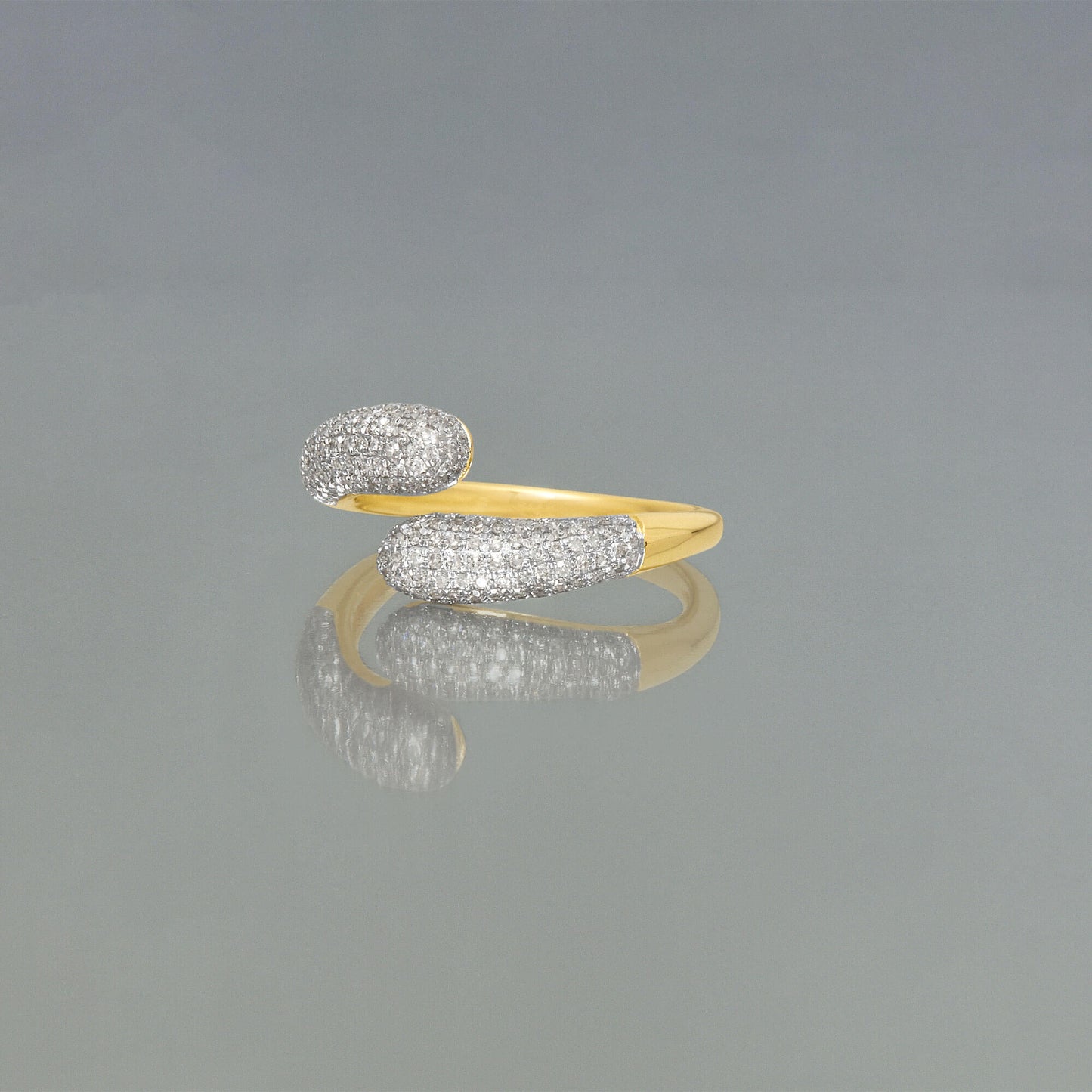 Diamond Hug Ring in Elegant Design