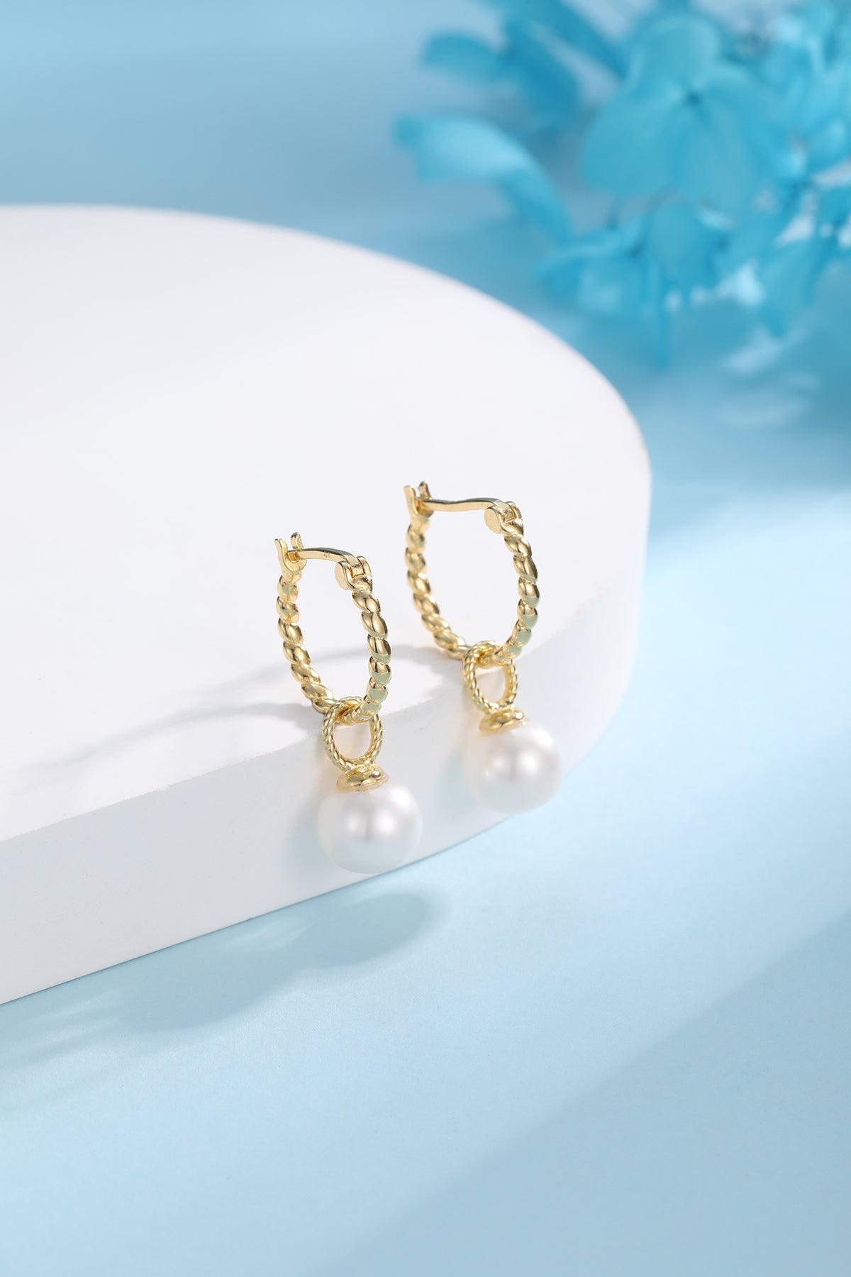 Freshwater Pearl Twist Hoop Detachable Earrings