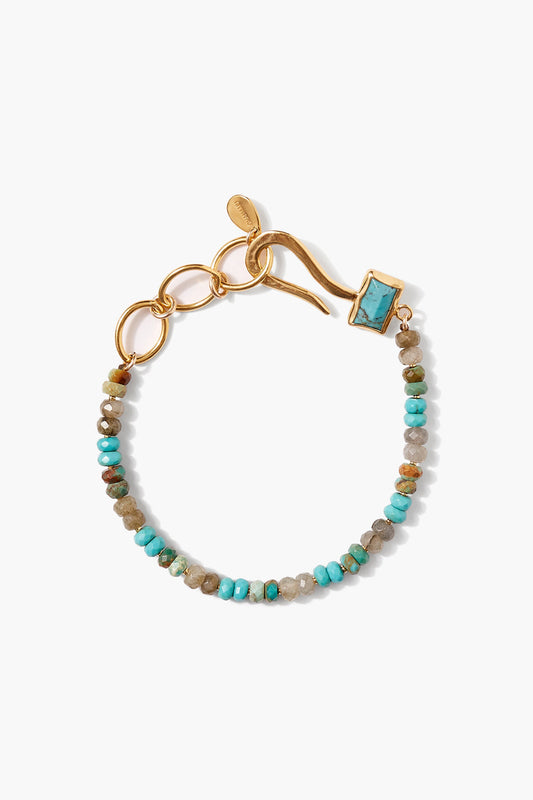 Turquoise Hook Bracelet in Stylish Design