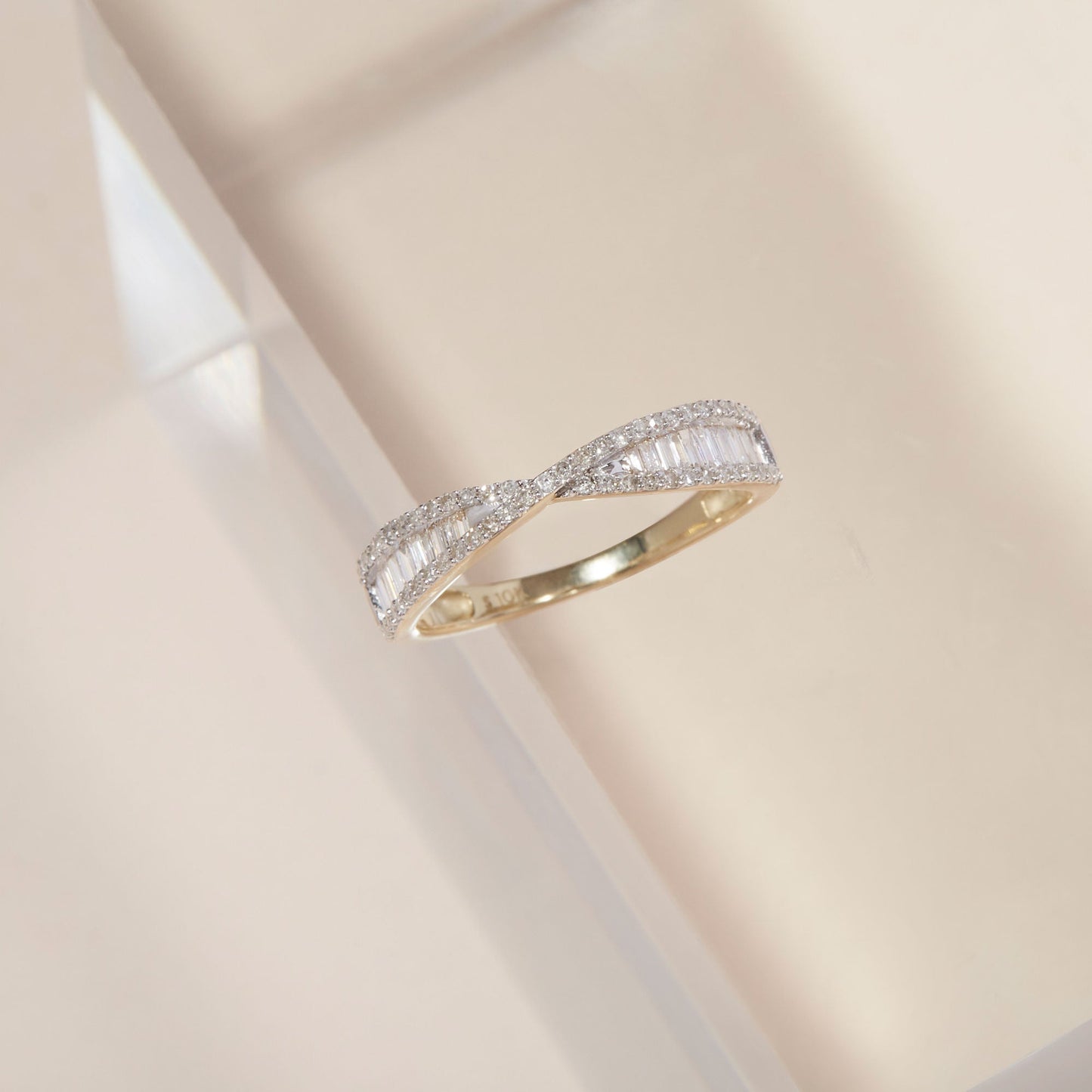 Diamond Crossover Ring in Bold Design