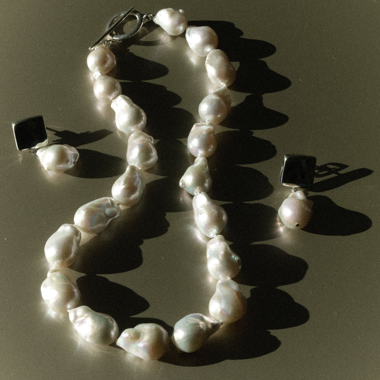 Elegant Baroque Pearl Fashion Necklace