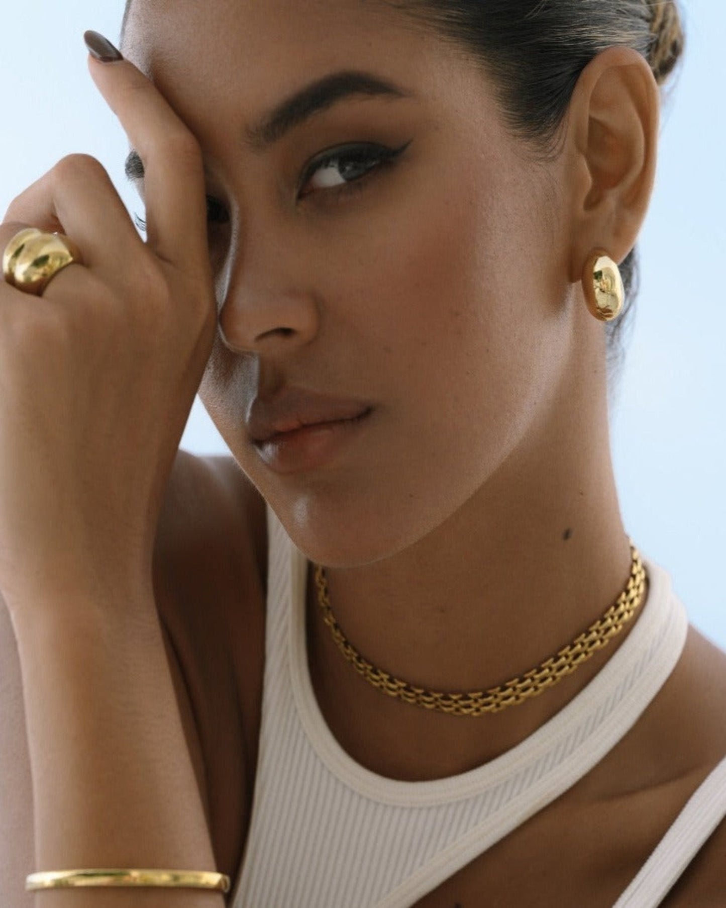 Chunky Gold Hoop Earrings for Everyday Wear