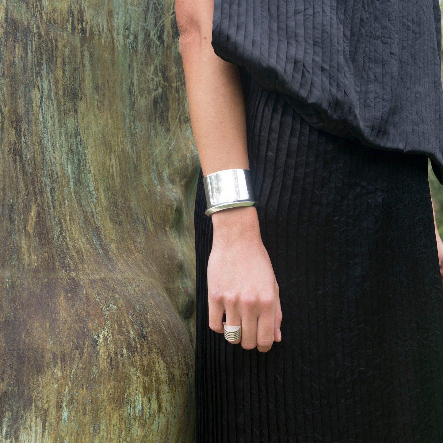 Stylish Silver Cuff Bracelet for Everyday Wear 2