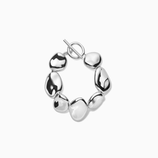 Stylish Silver Bracelet for Everyday Wear 5