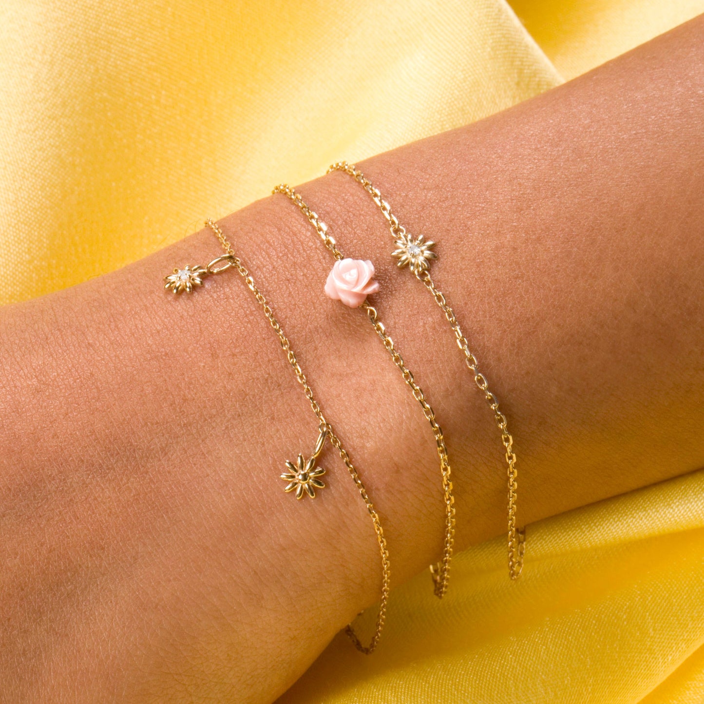 Daisy Chain Style Bracelet for Everyday Wear