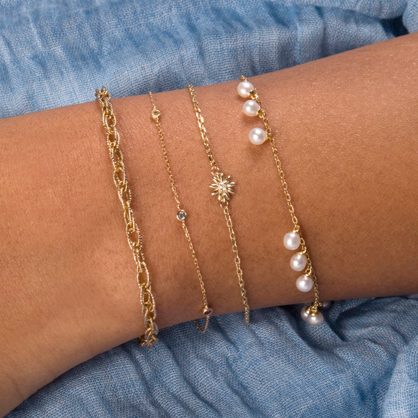 Daisy Chain Style Bracelet for Everyday Wear