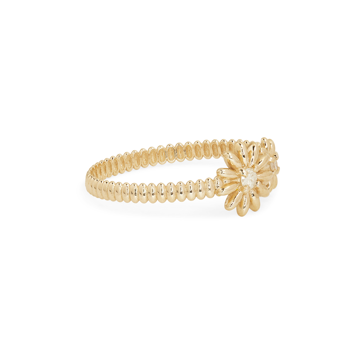 Daisy Chain Design Trellis Ring