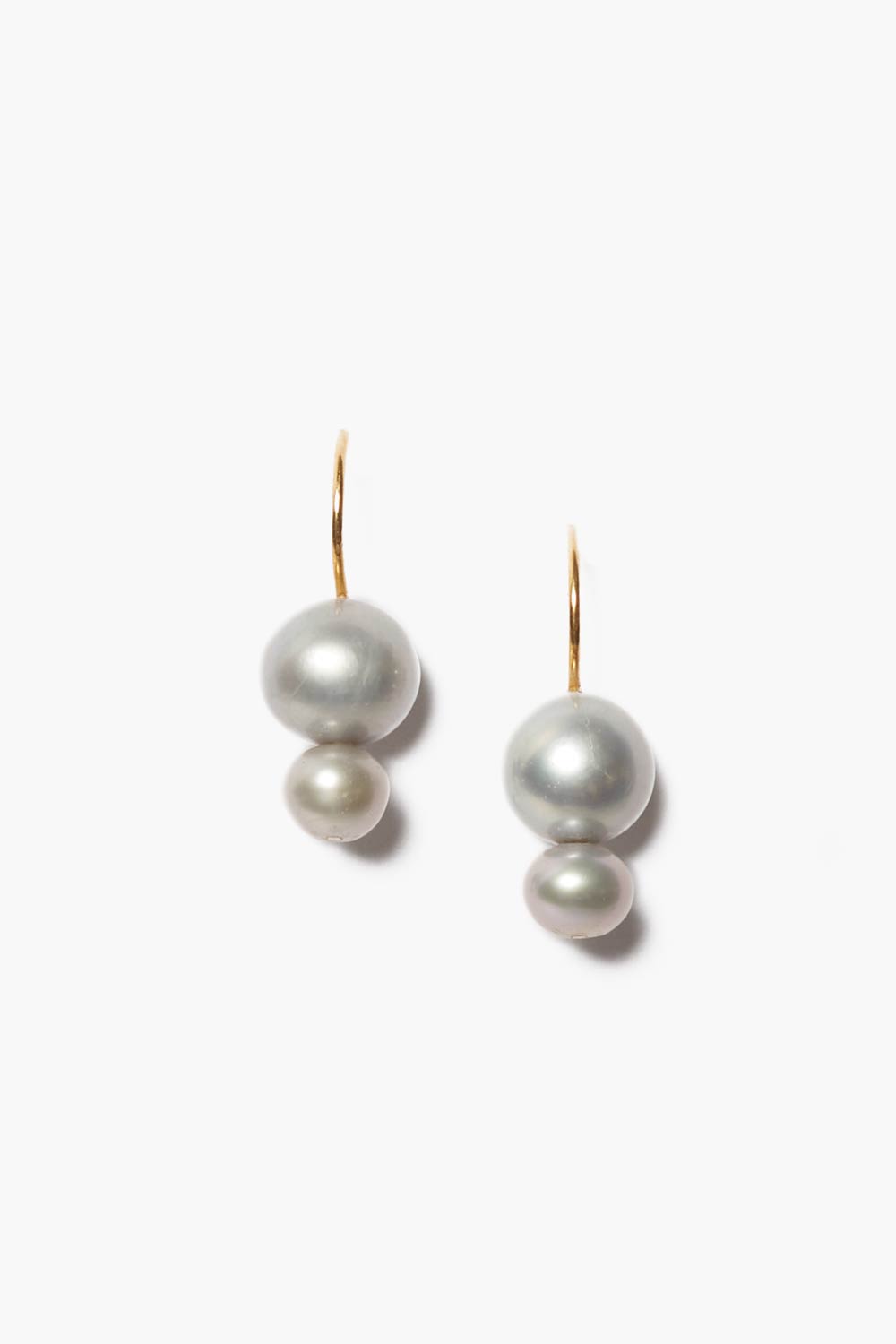 Grey Pearl Drop Earrings in Elegant Design 2