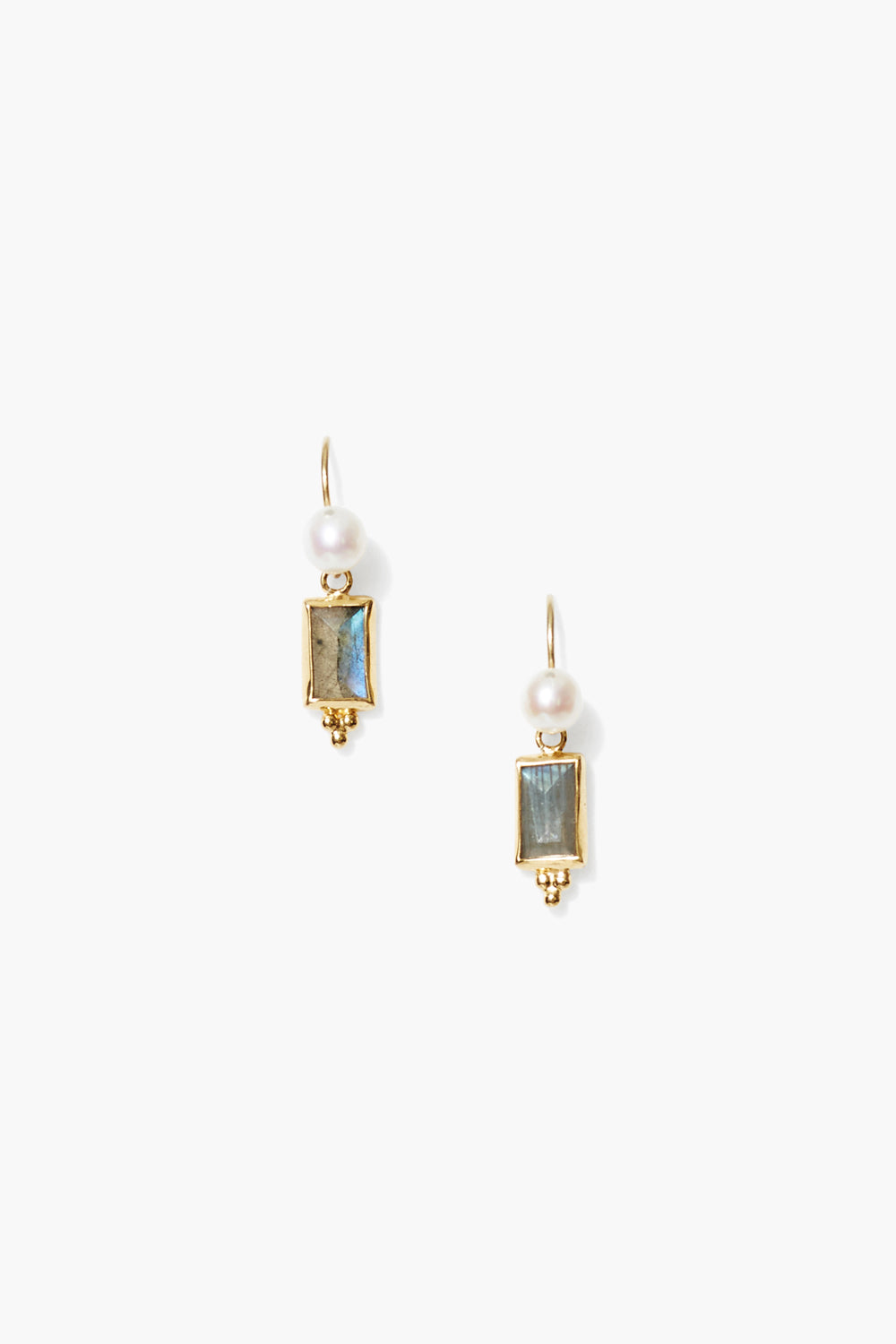 Labradorite Earrings in Elegant Design