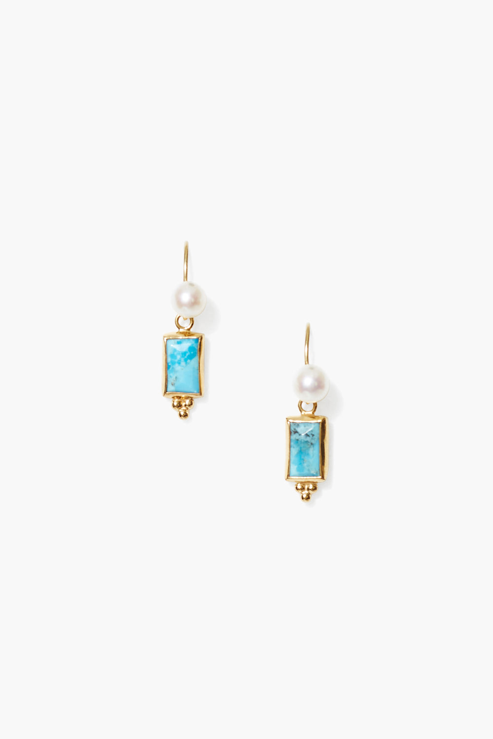 Turquoise Drop Earrings in Elegant Design