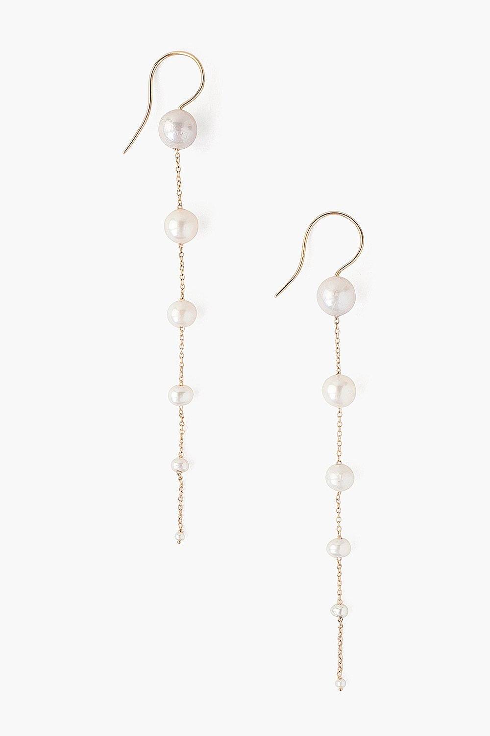 14k White Pearl Graduated Earrings