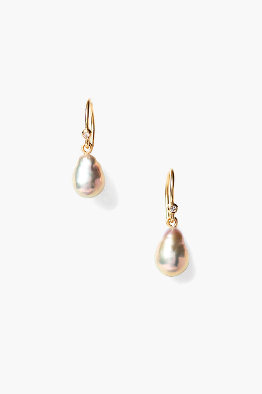 Grey Pearl 14k Gold Earrings in Edison Style