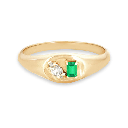 Emerald Pinky Signet Ring in Luxe Design