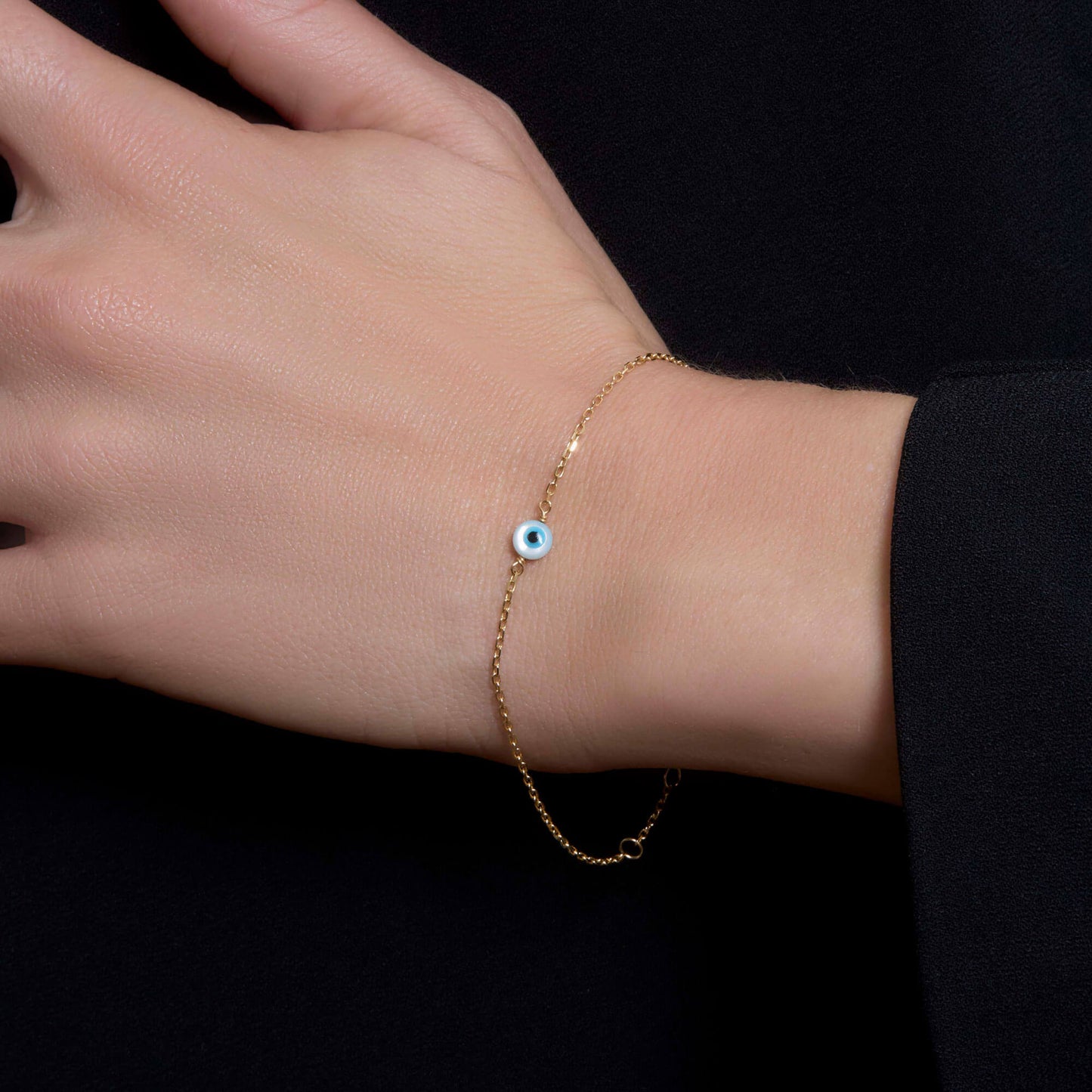 Stylish Evil Eye Bracelet in Durable Material