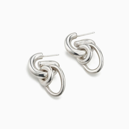 Stylish Ellipses Hoop Earrings in Sleek Design