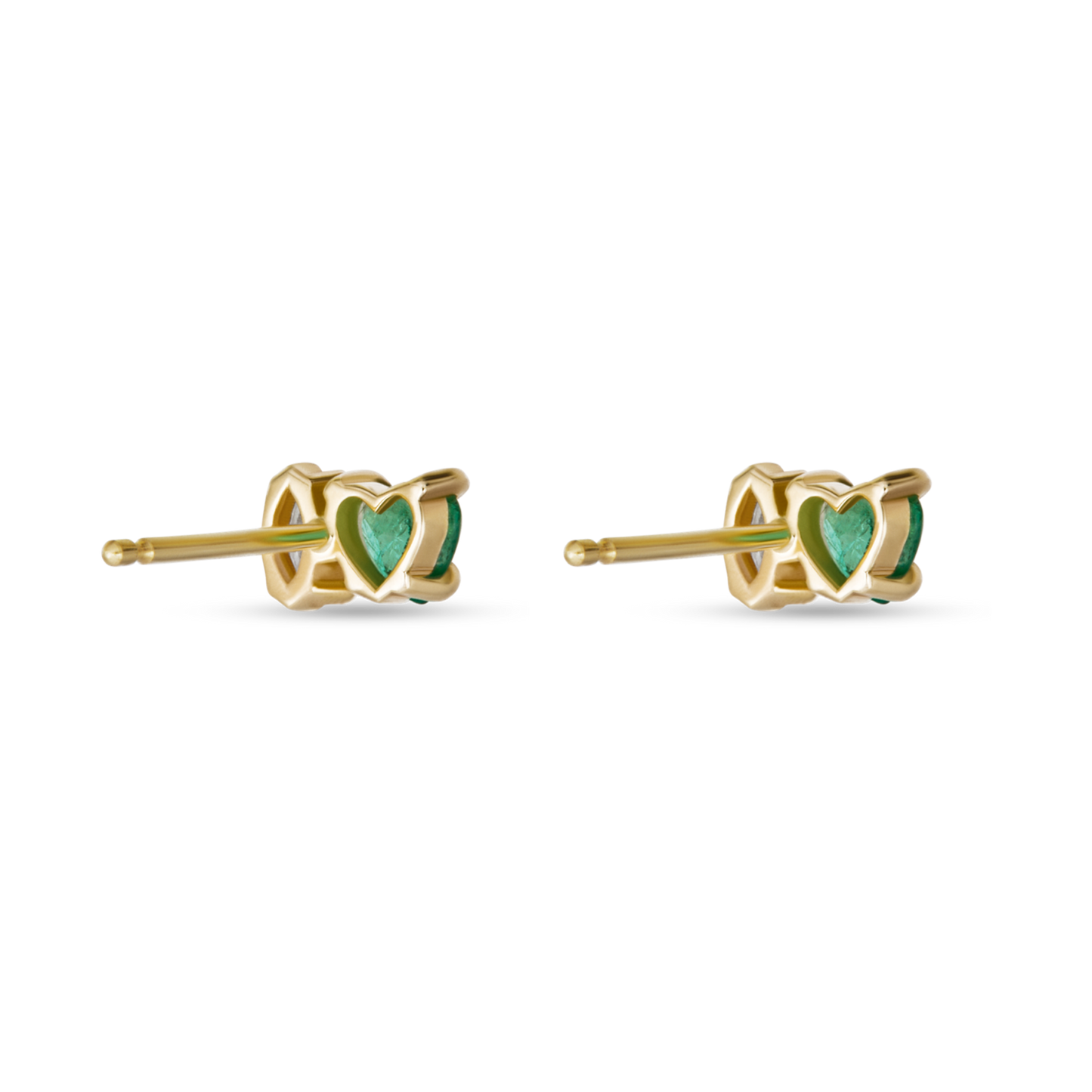 Emerald Stud Earrings in Luxurious Design