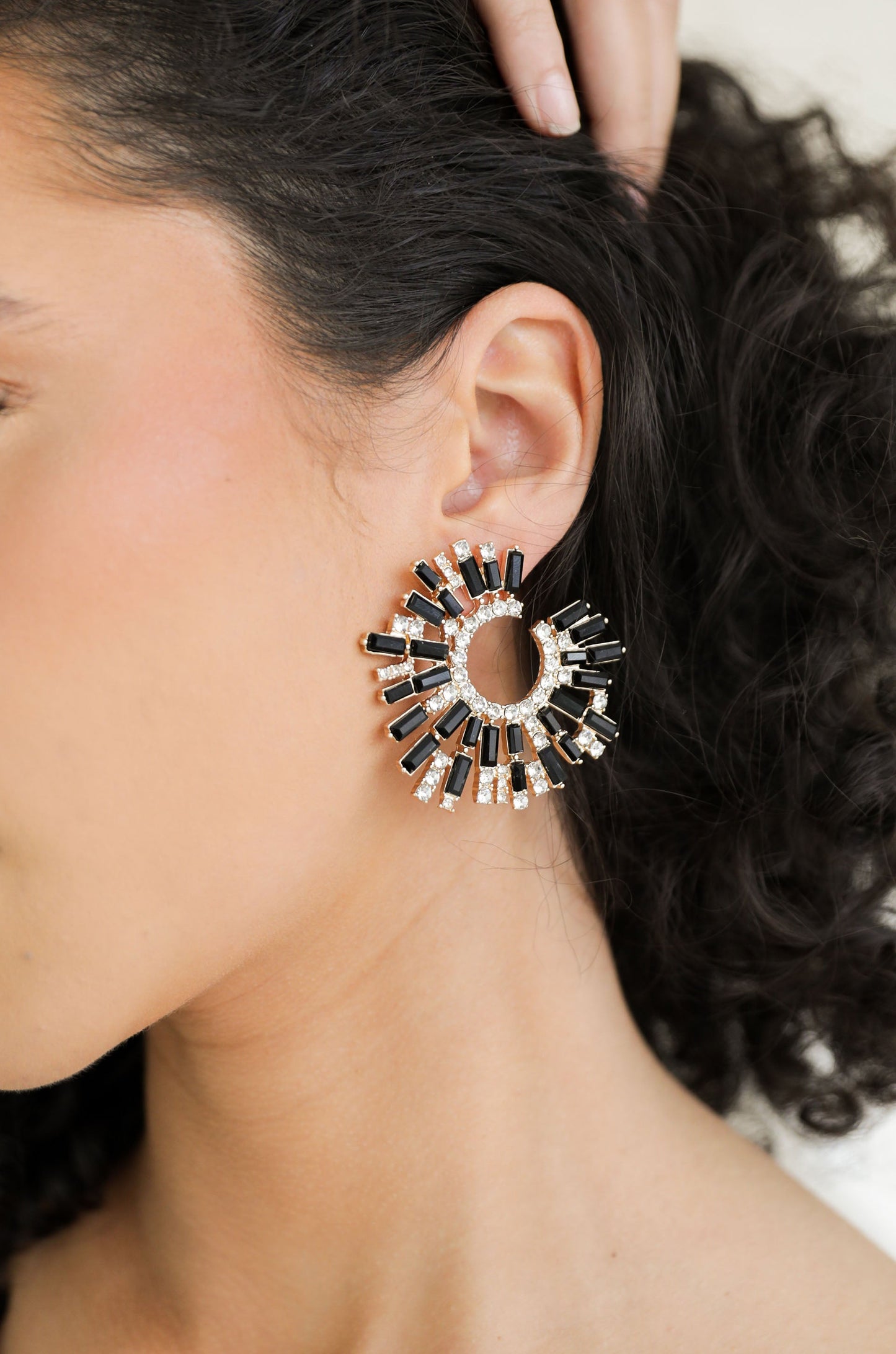 Stardust Style Earrings in Elegant Design