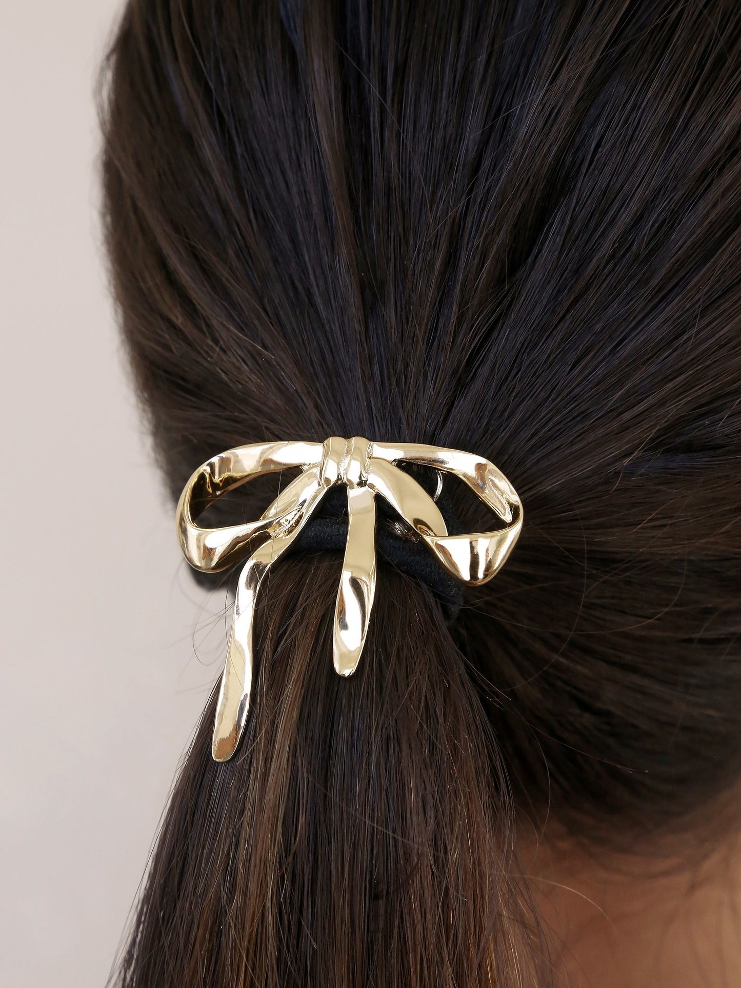 Organic Bow Design Hair Tie