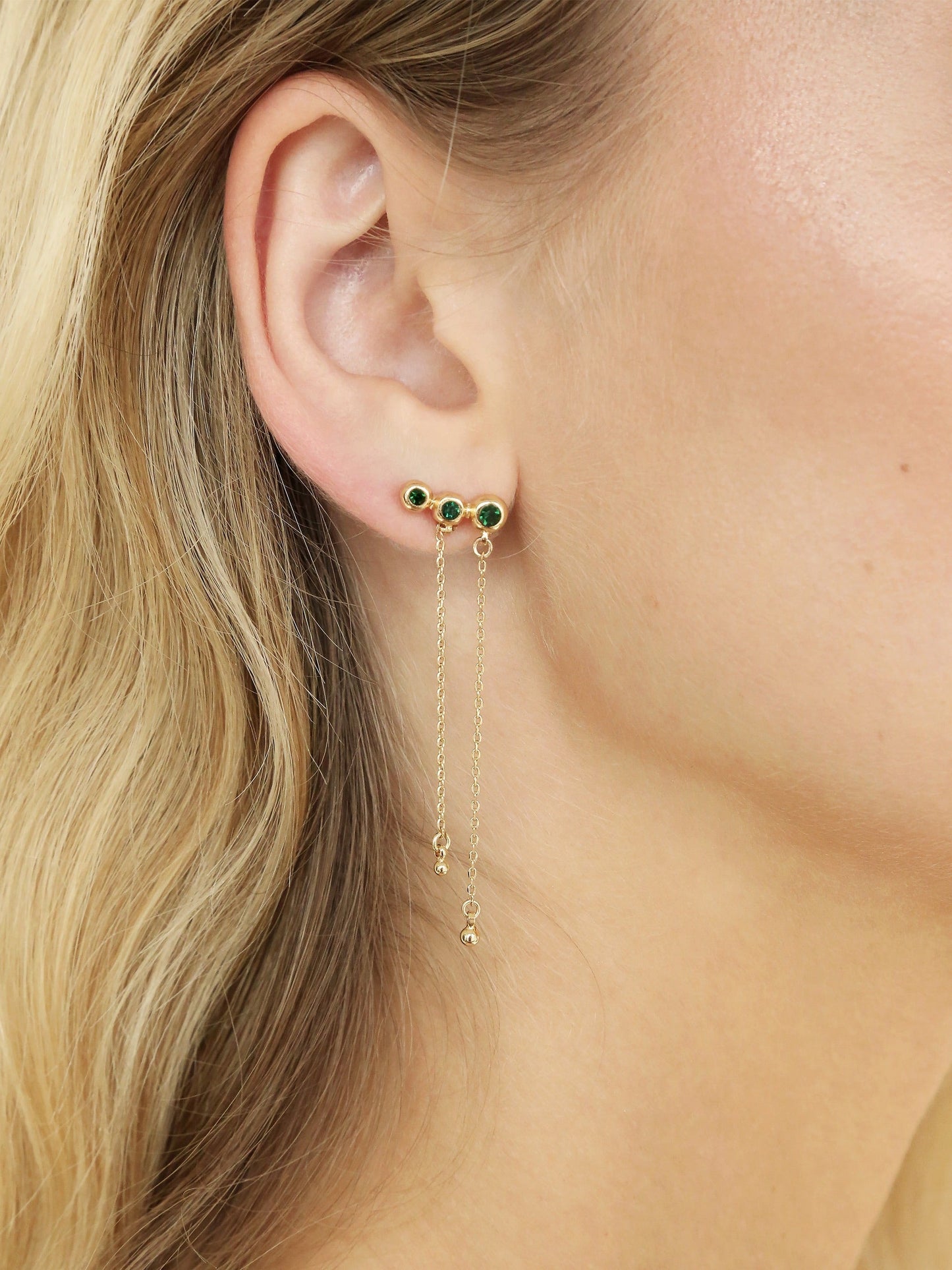 Emerald Waterfall Earrings in Elegant Design