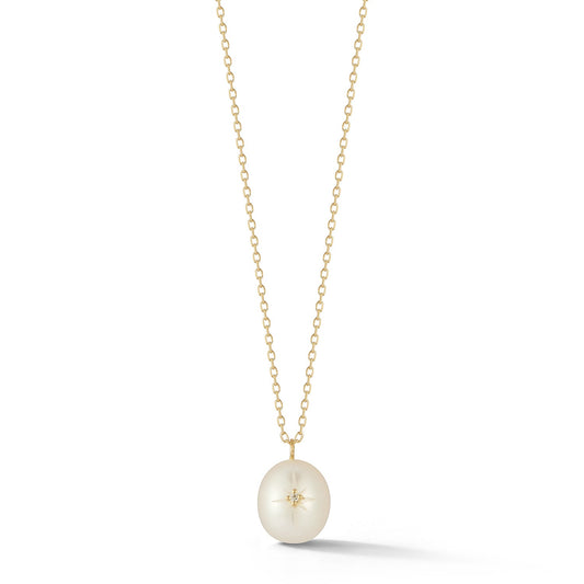 Diamond Studded Baroque Pearl Necklace in 14kt Gold