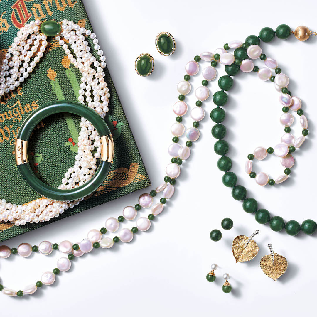 Rope Necklace with Coin Pearl and Green Nephrite Jade