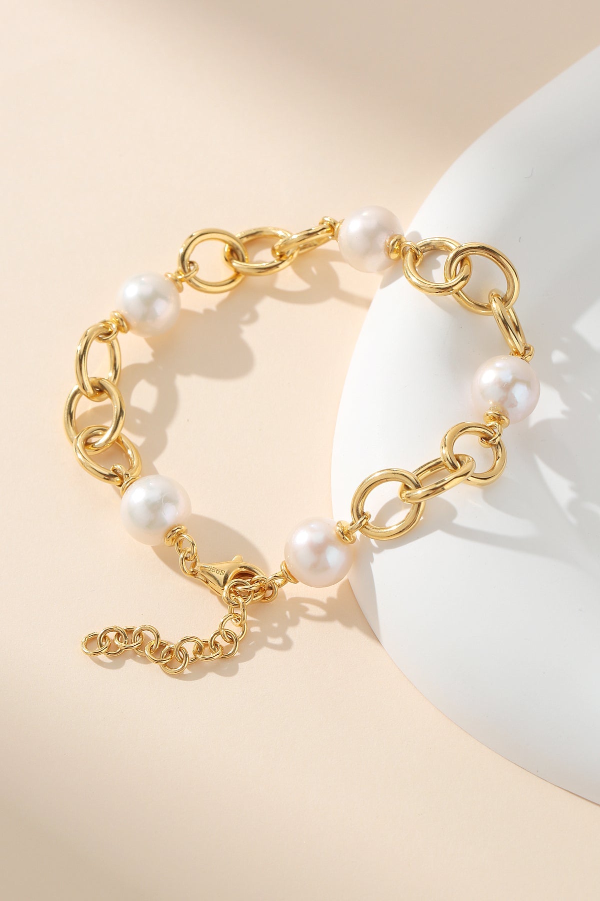 Chunky Silver Chain Bracelet with Freshwater Pearls