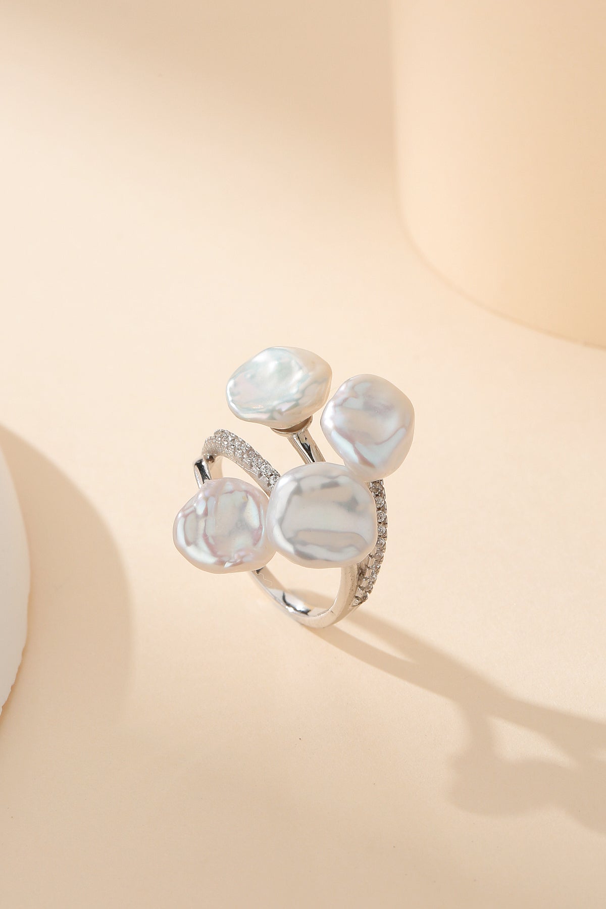 Floral Design Keshi Pearl Ring