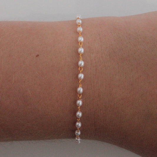 Elegant Pearl Bracelet for Timeless Style