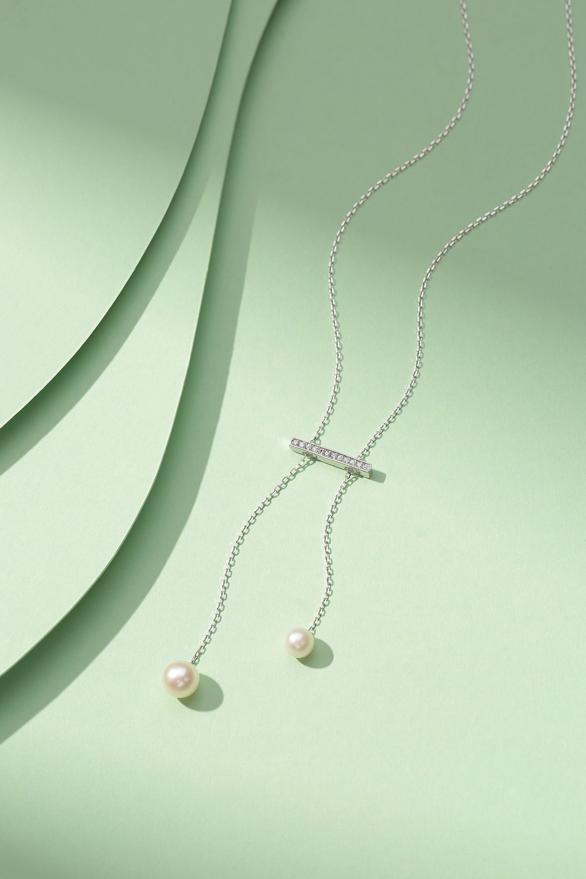 Two Pearl Pendant Necklace in Elegant Design