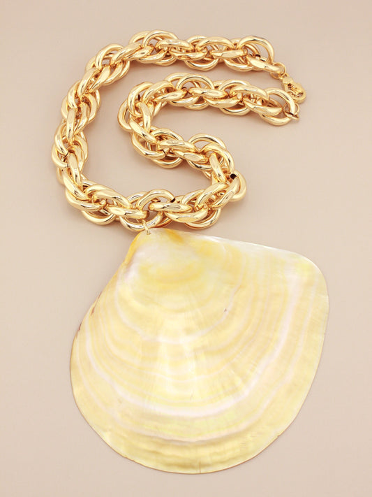 Large Gold Shell Pendant Design