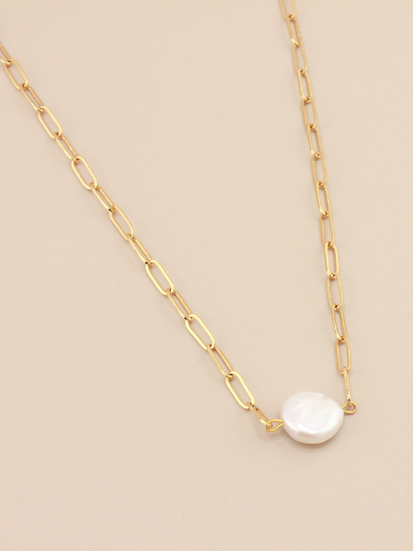 Clipchain Necklace with Coin Pearl Design