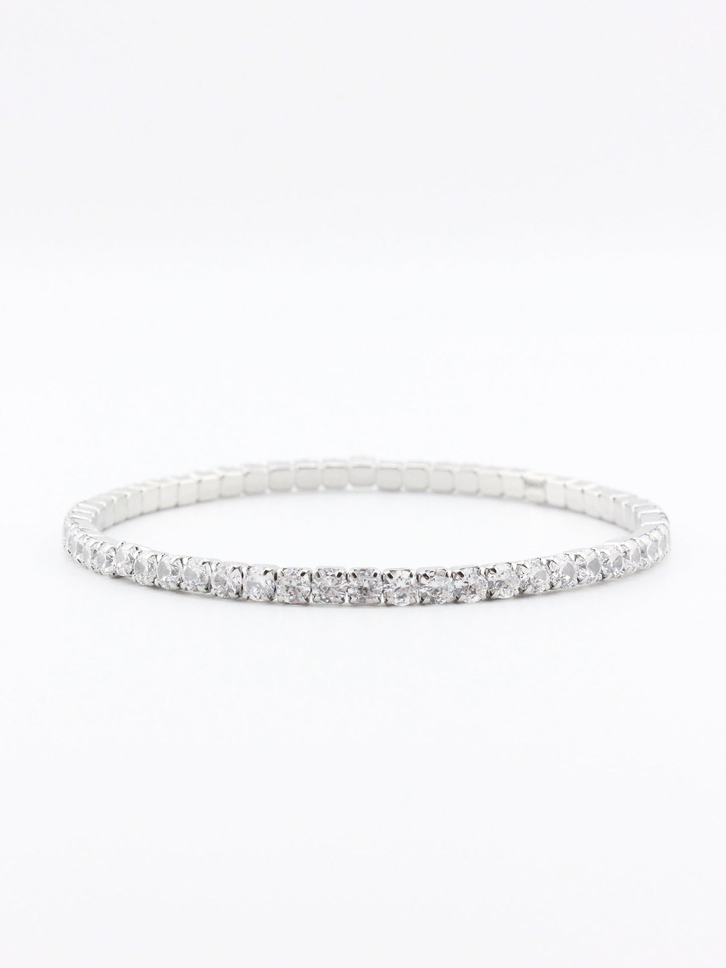 Luxe CZ Bracelet in Elegant Design